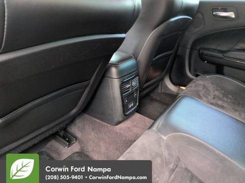 Used 2017 Dodge Charger R/T RWD image 26