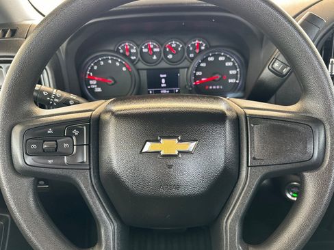 Used 2025 Chevrolet Silverado 1500 W/T image 21