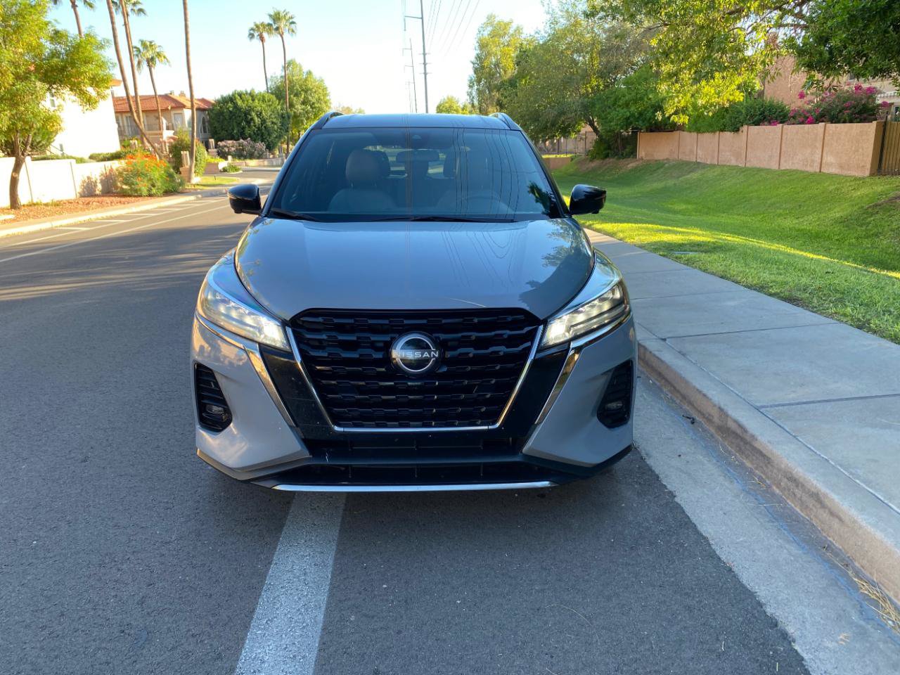 Used 2024 Nissan Kicks SR w/ SR Premium Package FWD image 5