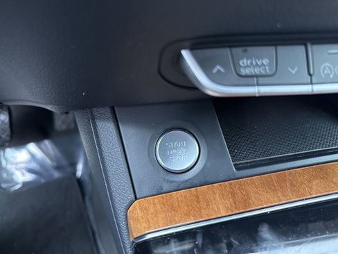 Used 2023 Audi Q5 2.0T Premium image 30