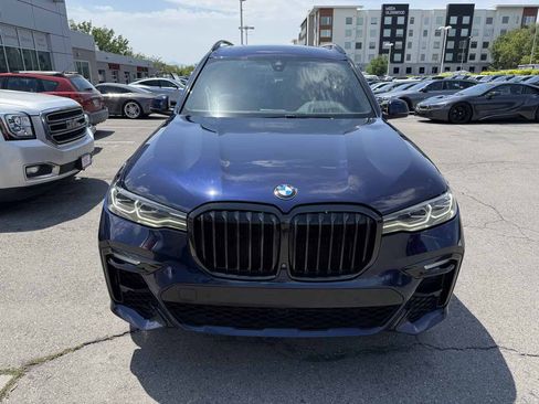 Used 2020 BMW X7 xDrive40i w/ M Sport Package AWD/4WD image 3