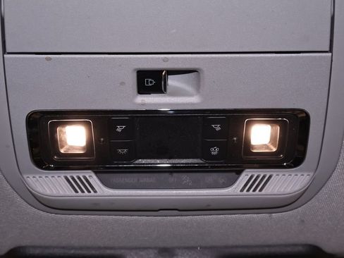 Certified 2023 Ford F550 4x4 Crew Cab Super Duty image 38