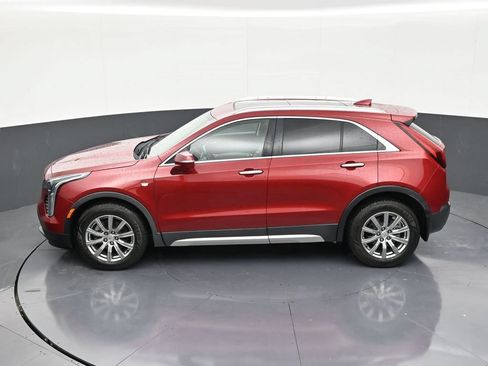 Used 2019 Cadillac XT4 Premium Luxury w/ Enhanced Visibility Package FWD image 13