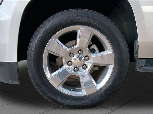 Used 2019 Chevrolet Tahoe LS RWD image 11