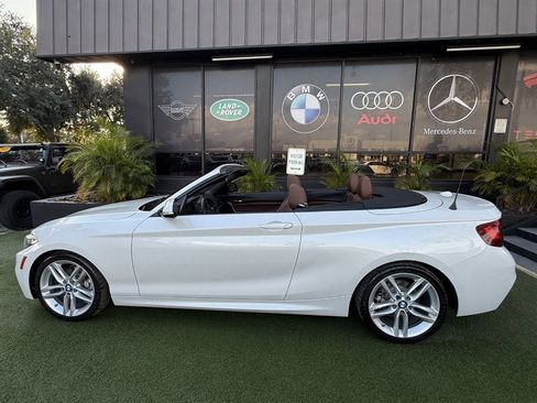 Used 2016 BMW 228i Convertible image 7