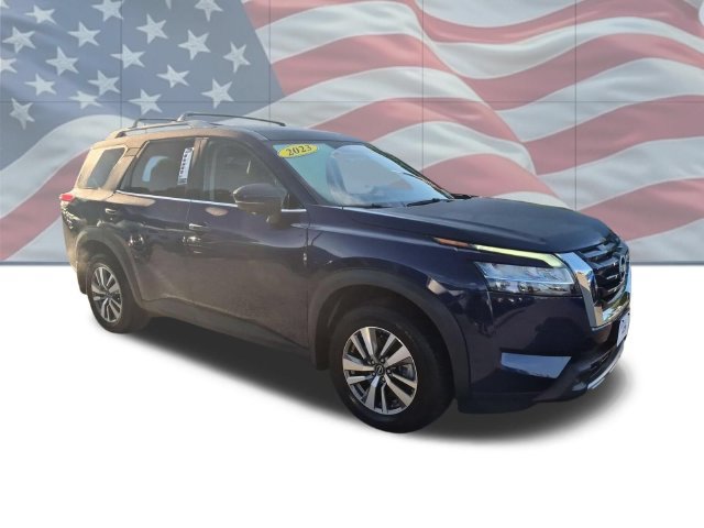 Used 2023 Nissan Pathfinder SL FWD image 2