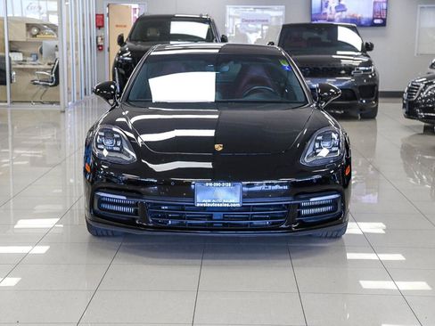 Used 2018 Porsche Panamera 4S w/ Premium Package Plus AWD/4WD image 4
