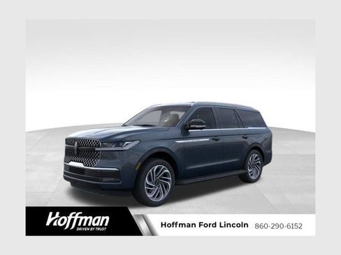 New 2026 Lincoln Navigator Premiere AWD/4WD image 31