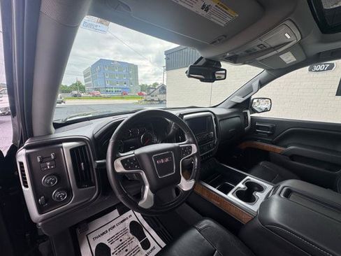 Used 2014 GMC Sierra 1500 SLT w/ SLT Crew Cab Value Package AWD/4WD image 9