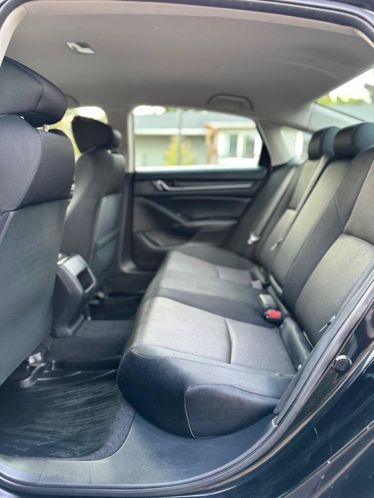 Used 2018 Honda Accord LX image 17