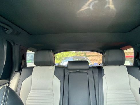 Used 2020 Land Rover Discovery Sport SE R-Dynamic AWD/4WD image 31