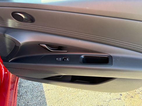 New 2026 Hyundai Elantra SEL Sport Premium FWD image 25