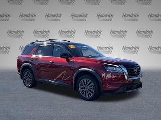 Used 2023 Nissan Pathfinder SL w/ SL Premium Package video 2
