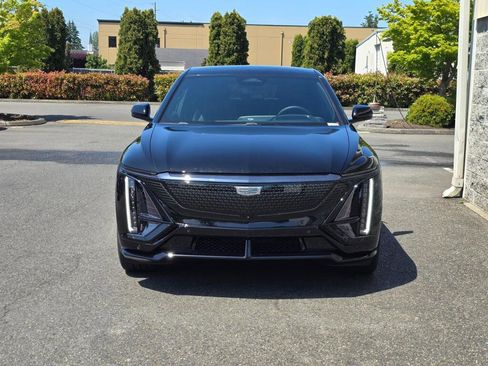 New 2026 Cadillac Lyriq V AWD/4WD image 11
