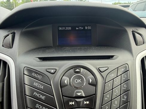 Used 2014 Ford Focus SE FWD image 7