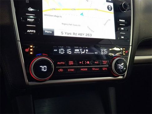 Used 2018 Subaru Outback 3.6R Touring image 16