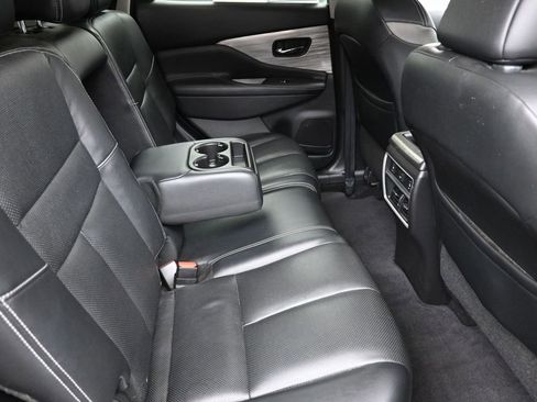 Used 2016 Nissan Murano Platinum image 9