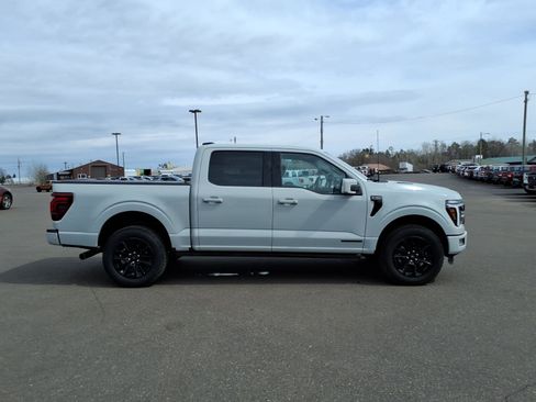 Used 2024 Ford F150 Platinum w/ FX4 Off-Road Package image 7