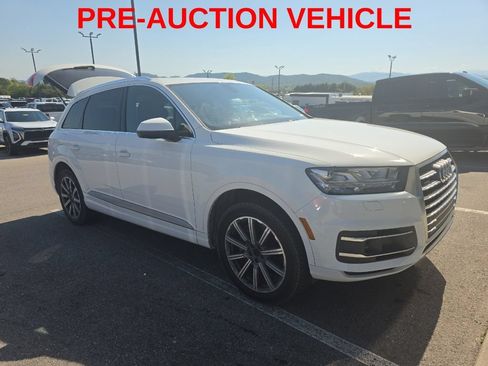 Used 2017 Audi Q7 2.0T Premium Plus w/ Premium Plus Package AWD/4WD image 2
