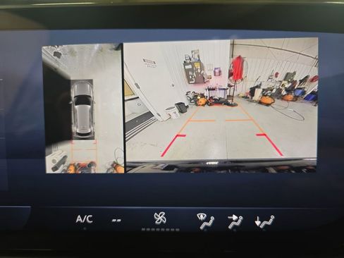 Certified 2025 Buick Envision Preferred image 22