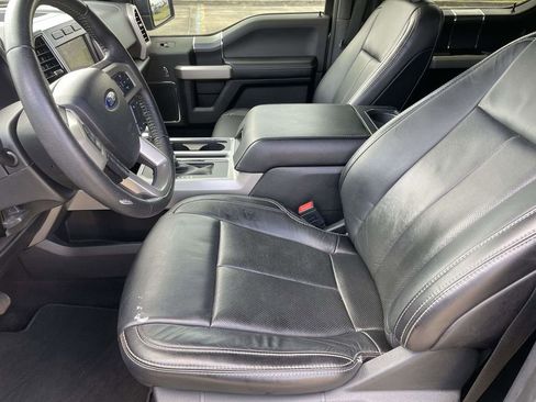 Used 2020 Ford F150 Lariat RWD image 13