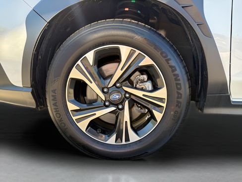 Used 2024 Subaru Crosstrek 2.0i Premium AWD/4WD image 20