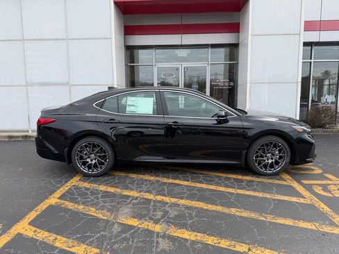 New 2026 Toyota Camry XLE image 6