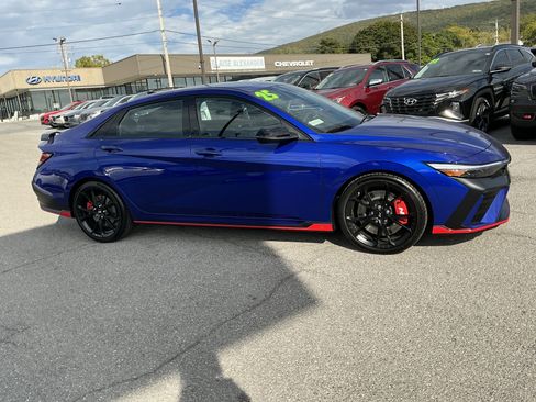 New 2025 Hyundai Elantra N image 2