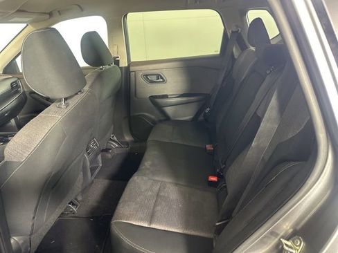 Used 2021 Nissan Rogue S image 13