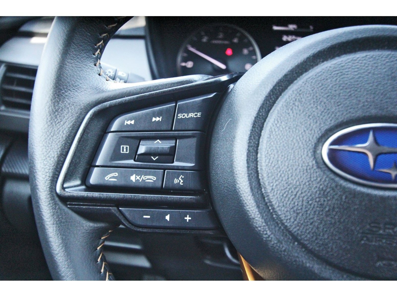 Used 2024 Subaru Crosstrek 2.5i Wilderness AWD/4WD image 15