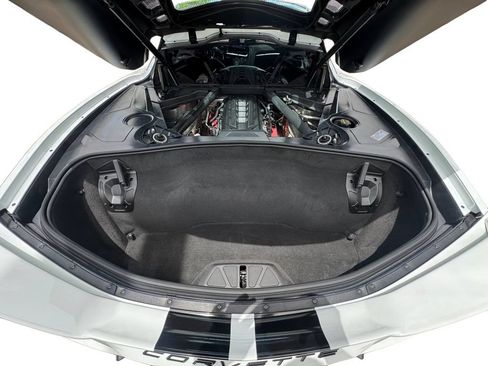 Used 2024 Chevrolet Corvette Stingray Preferred Cpe w/ Z51 Performance Package RWD image 16
