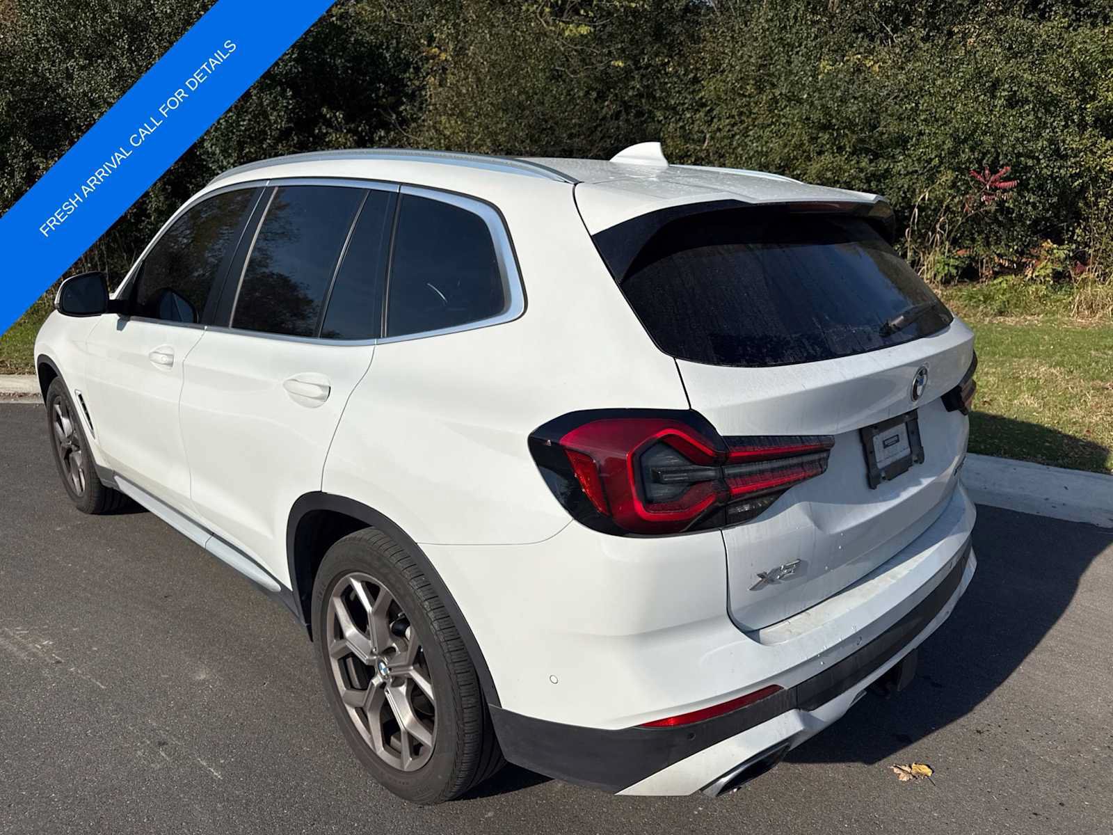 Used 2023 BMW X3 xDrive30i w/ Premium Package w/ZPA AWD/4WD image 12