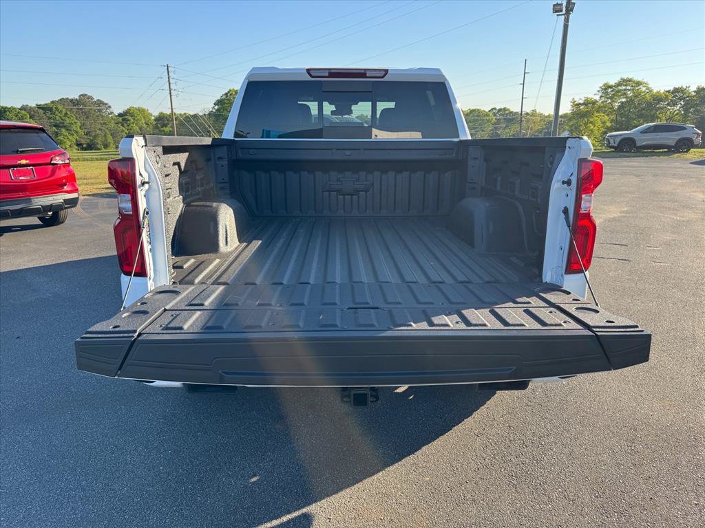 New 2026 Chevrolet Silverado 1500 RST w/ Dark Appearance Package AWD/4WD image 7