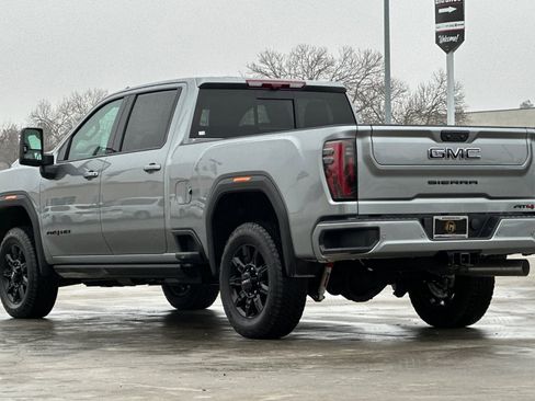 New 2026 GMC Sierra 2500 AT4 w/ AT4 Premium Plus Package image 4