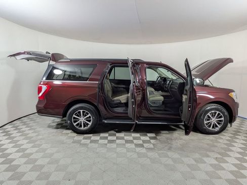 Used 2021 Ford Expedition Max XLT AWD/4WD image 9