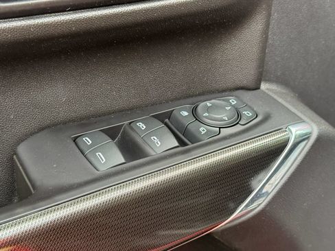 Used 2021 GMC Sierra 1500 AT4 w/ AT4 Preferred Package AWD/4WD image 32