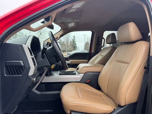 Used 2022 Ford F250 Lariat w/ Chrome Package image 5