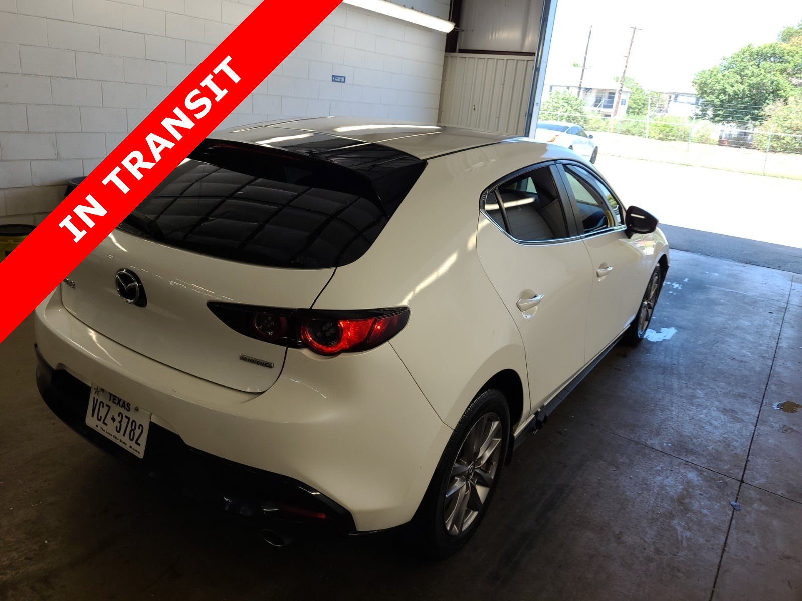 Used 2021 MAZDA MAZDA3 s FWD image 5