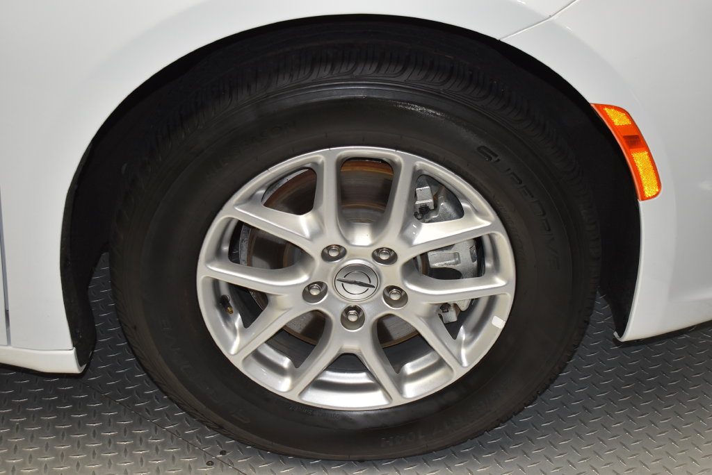 Used 2025 Chrysler Pacifica Select FWD image 35