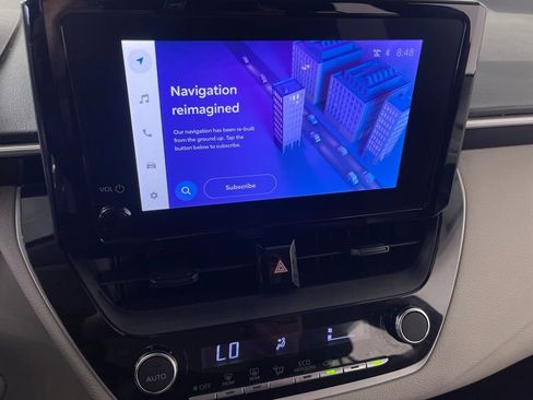 Used 2024 Toyota Corolla LE image 23