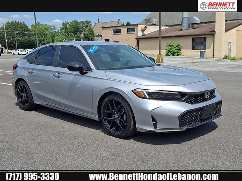 Used 2025 Honda Civic Sport image 1