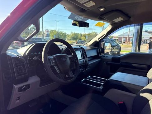 Used 2017 Ford F150 XL w/ Equipment Group 101A Mid AWD/4WD image 12
