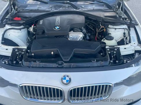 Used 2013 BMW 328i xDrive Sedan AWD/4WD image 16