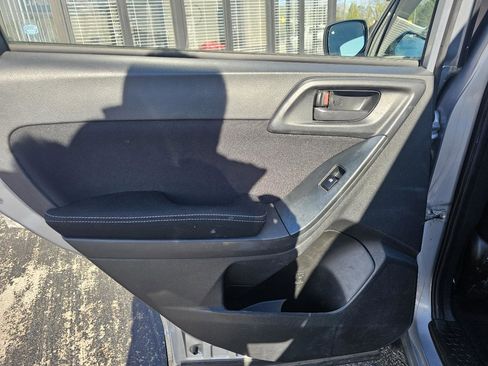 Used 2014 Subaru Forester 2.5i w/ Popular Package #1 image 29