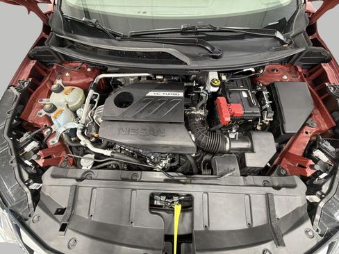 Used 2025 Nissan Rogue SV AWD/4WD image 8