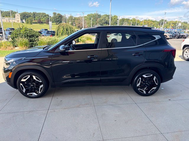 Used 2024 Kia Seltos SX w/ SX Sunroof Package AWD/4WD image 4