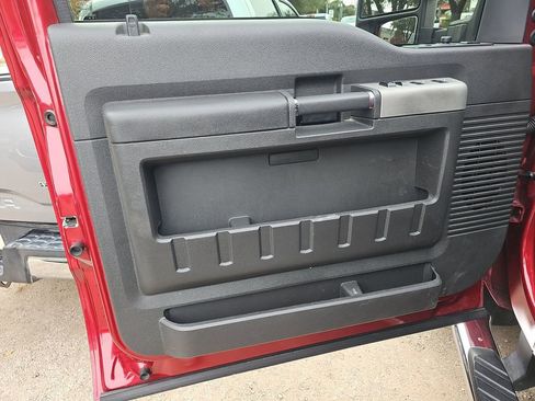 Used 2014 Ford F250 Lariat w/ Lariat Ultimate Package image 11