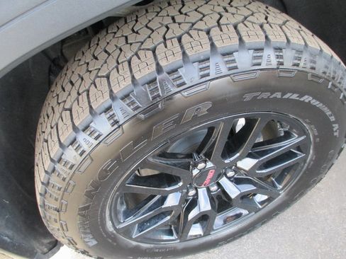 Certified 2026 GMC Sierra 1500 Elevation image 12