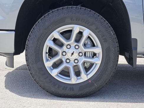 New 2026 Chevrolet Silverado 1500 RST w/ Z71 Off-Road Package AWD/4WD image 7