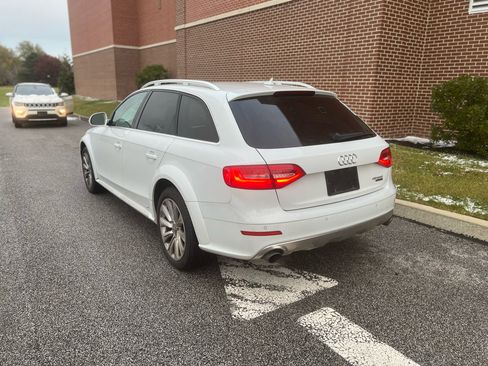 Used 2016 Audi A4 Premium Plus w/ Technology Package image 6